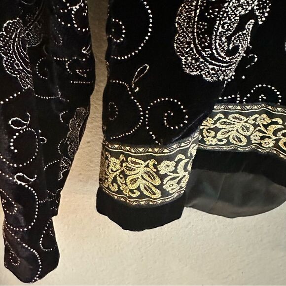 Vintage Scott McClintock | 10 | velvet black and gold ornate one of a kind - Picture 4 of 7